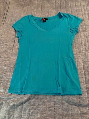 Forever 21 Teal V-Neck Short Sleeve Tee - Bright Teal